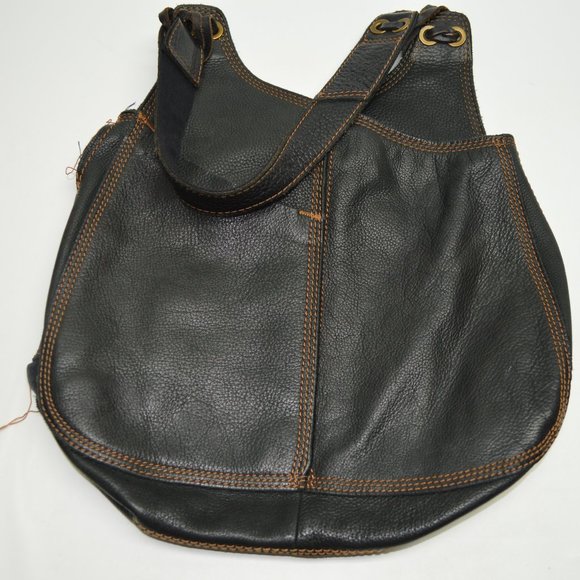 Lucky Brand Handbags - FOR REPAIR Lucky Brand Pebbled Leather Hobo Bag